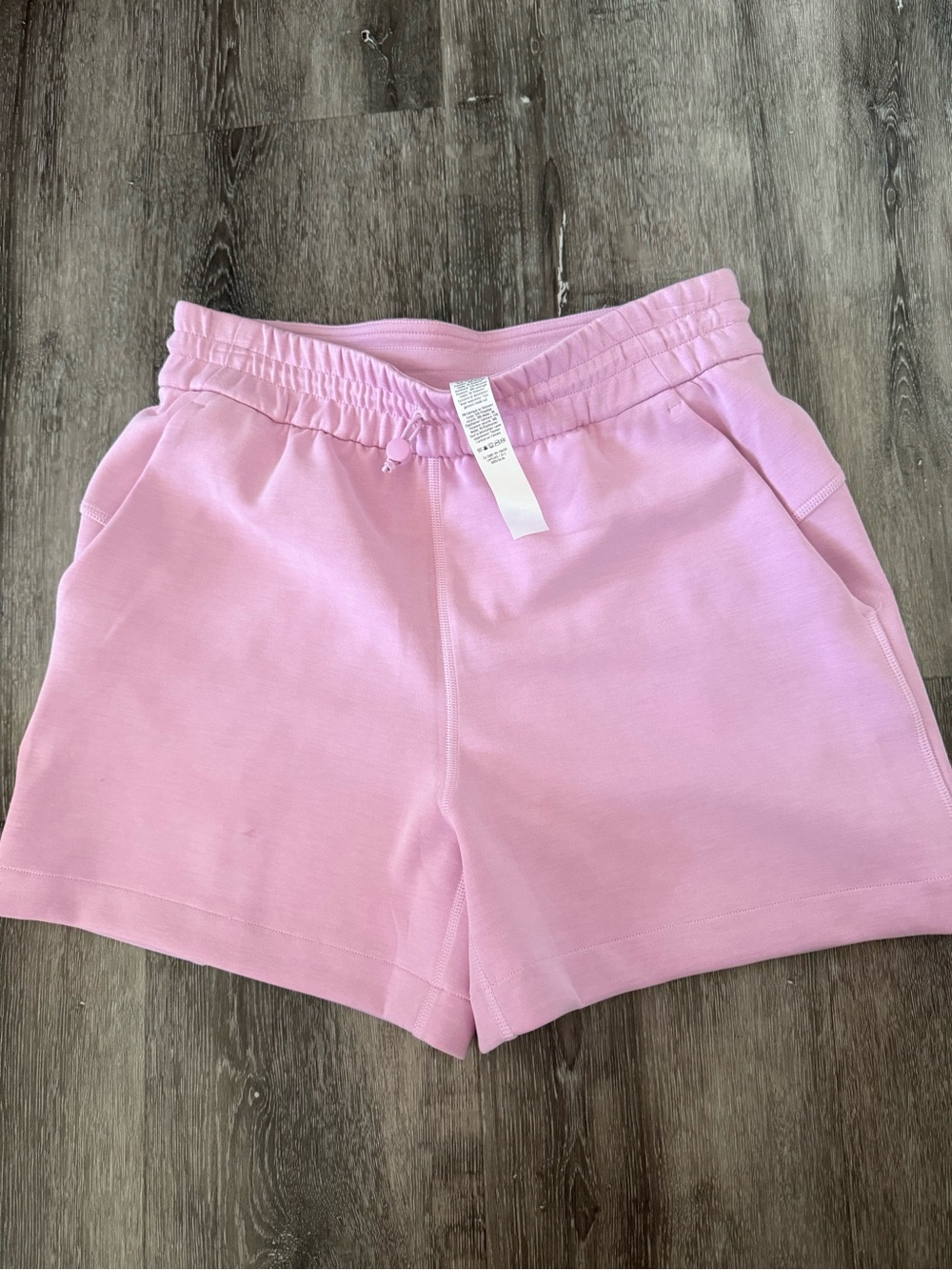 Lululemon Softstream high waisted shorts sz 4